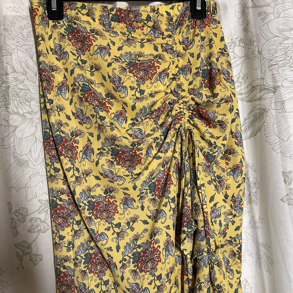 Max Studio Yellow Floral Ruched Skirt with Blue and Red Accents